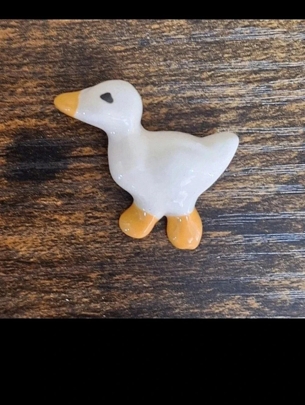 1990s Ceramic Duck Pin/Brooch.